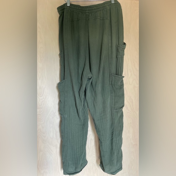 Free People Feelin Good Utility pants - Picture 2 of 4